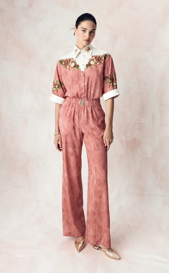 Комбинезон в длине макси из сатиновой стретч вискозы с авторским принтом 