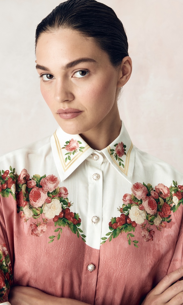 Комбинезон в длине макси из сатиновой стрейч вискозы с авторским принтом 