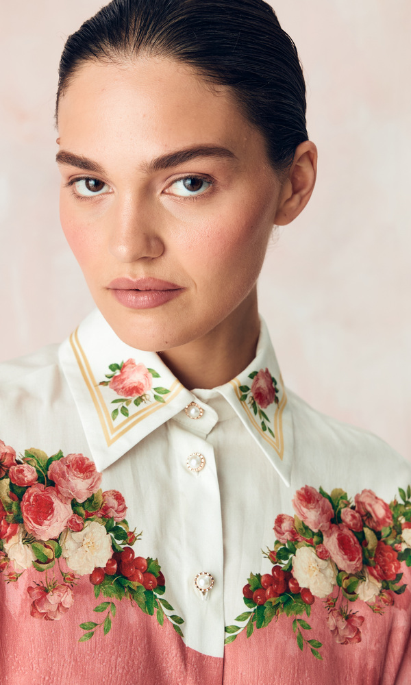 ЭКСКЛЮЗИВНО В ИНТЕРНЕТ-БУТИКЕ Платье из сатиновой стрейч вискозы с авторским принтом 