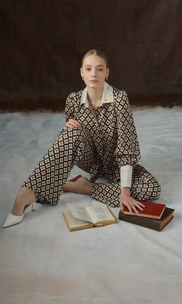 Рубашка из сатиновой вискозы с авторским принтом 