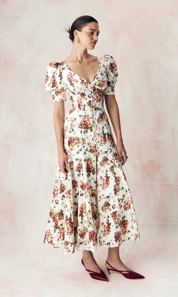 Платье годэ из стрейч поплина с авторским принтом «ПИОНЫ И ВИШНИ»-Изображение