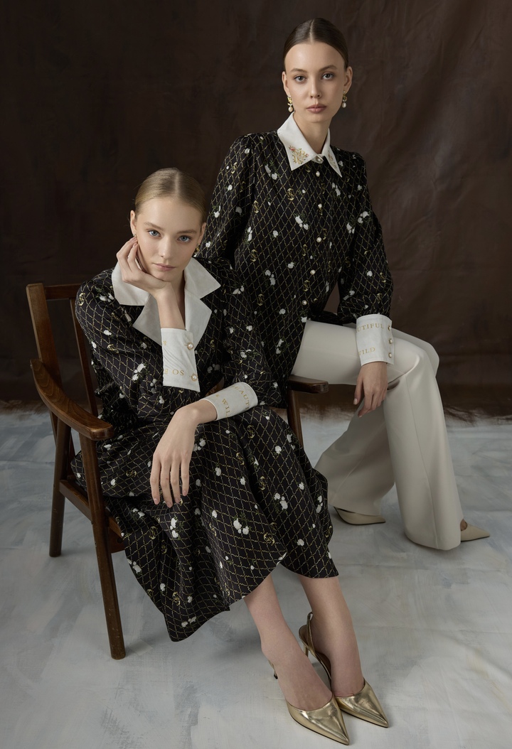 ЗОЛОТЫЕ ПИОНЫ-Изображение