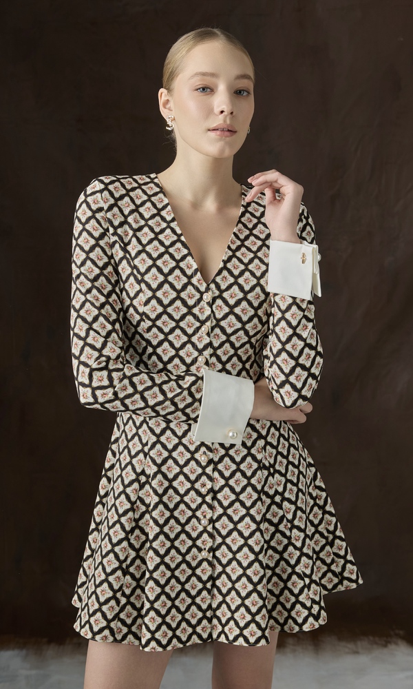 Платье с авторским принтом 