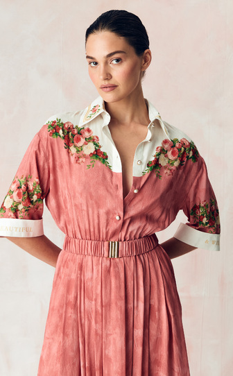 ЭКСКЛЮЗИВНО В ИНТЕРНЕТ-БУТИКЕ Платье из сатиновой стрейч вискозы с авторским принтом 