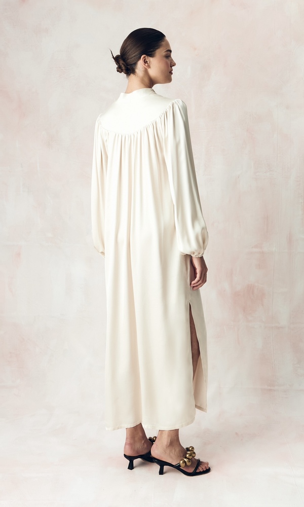 Платье-рубашка с кокеткой из сатиновой вискозы-Изображение