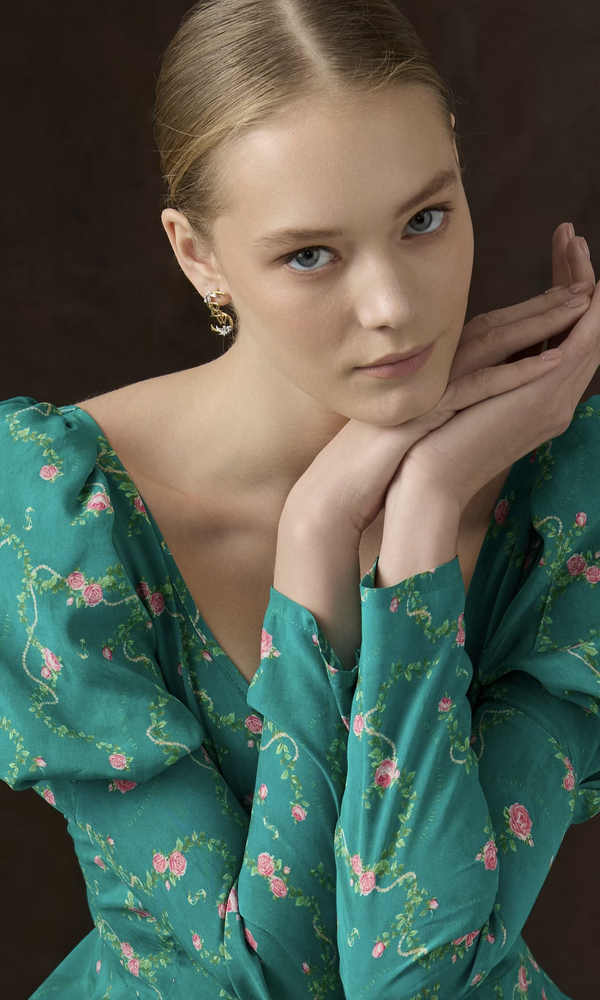 Платье MARTA из вискозы с авторским принтом 