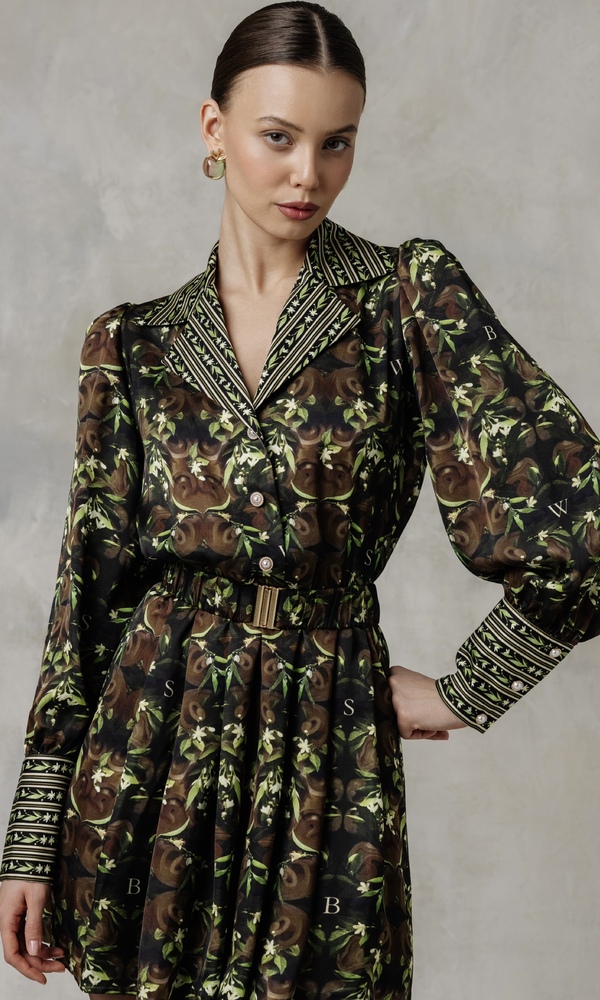 Платье из сатиновой вискозы в длине мини с авторским принтом 