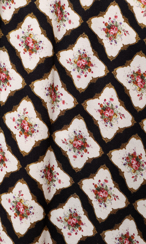 Платье из сатиновой вискозы с авторским принтом 