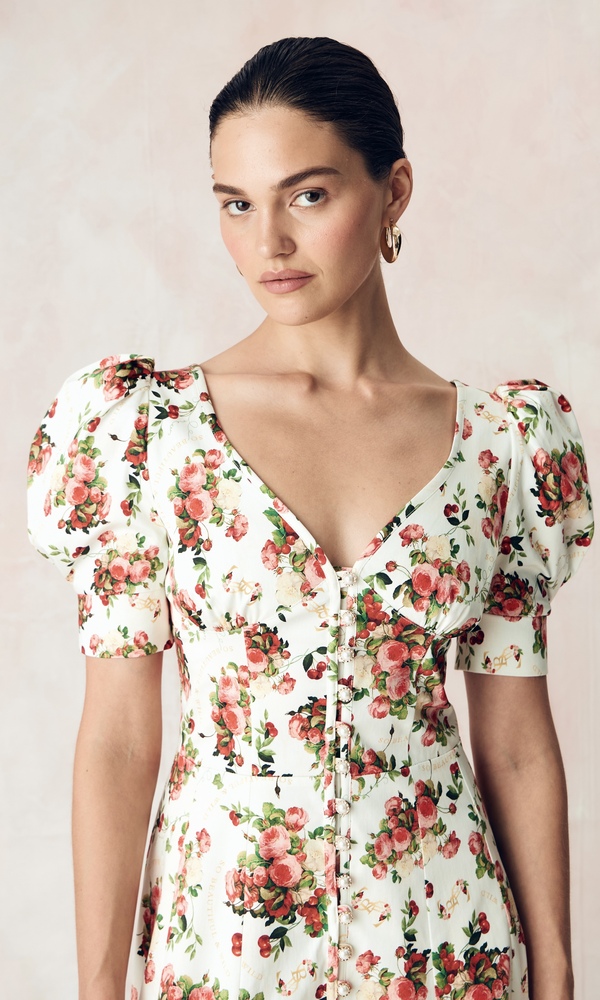 Платье годэ из стрейч поплина с авторским принтом «ПИОНЫ И ВИШНИ»-Изображение