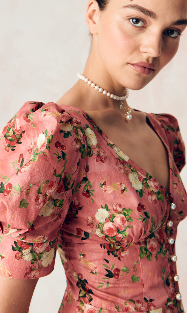 ЭКСКЛЮЗИВНО НА САЙТЕ Платье в длине миди из стрейч поплина с авторским принтом 