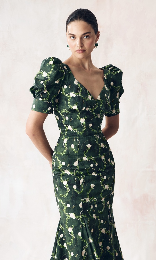 Платье АРИЭЛЬ из стрейч поплина с авторским принтом «КОРОЛЕВСКАЯ РОЗА»-Изображение