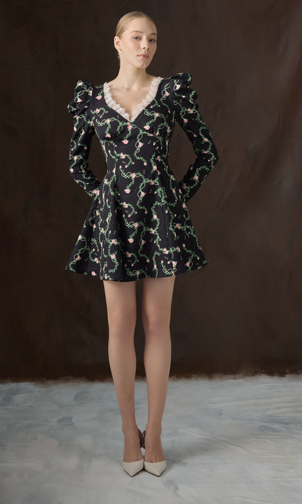 Платье с авторским принт 